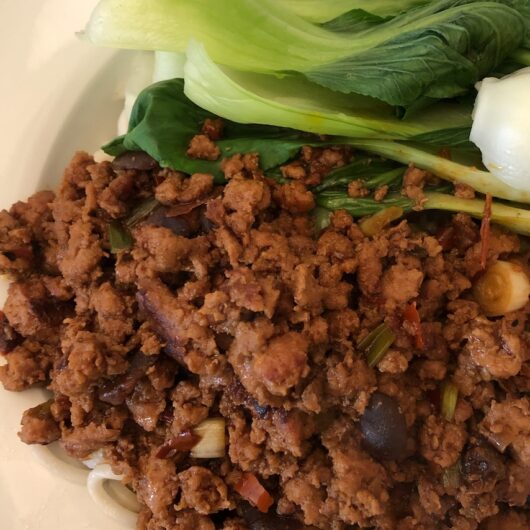 Chili Bean Paste Pork Noodles (Jia Jiang Mein)